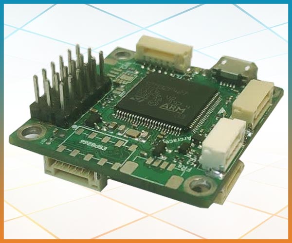 برد کنترل کننده پرواز